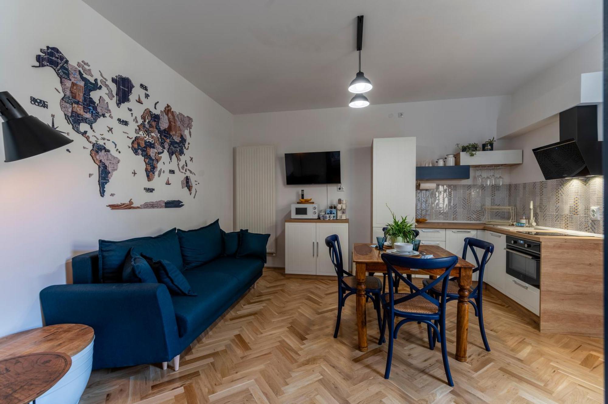 Luxurious Apartment In Old Town - Ultra Central Braşov Esterno foto