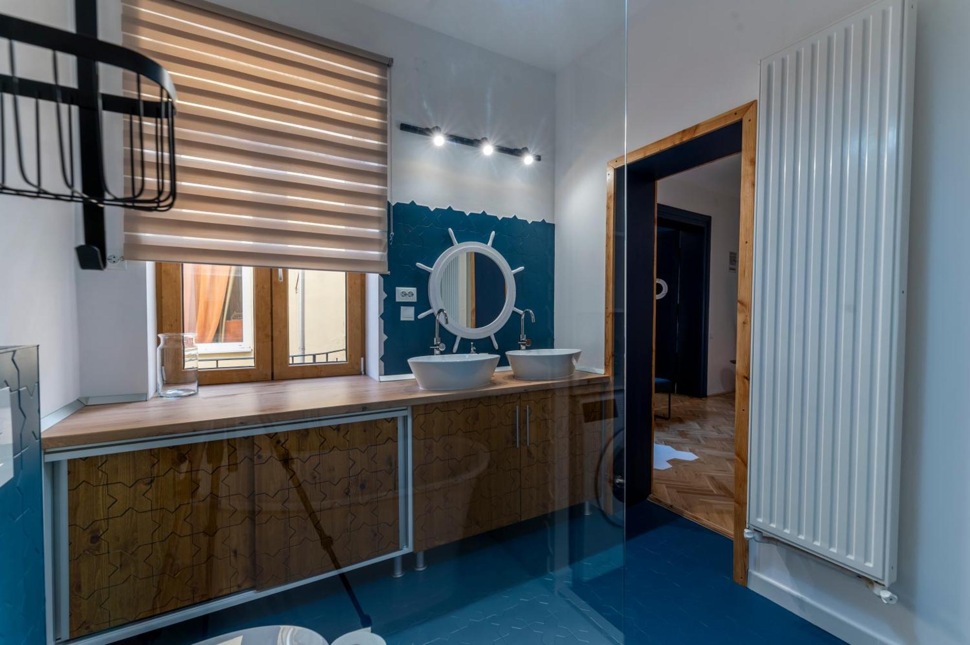 Luxurious Apartment In Old Town - Ultra Central Braşov Esterno foto