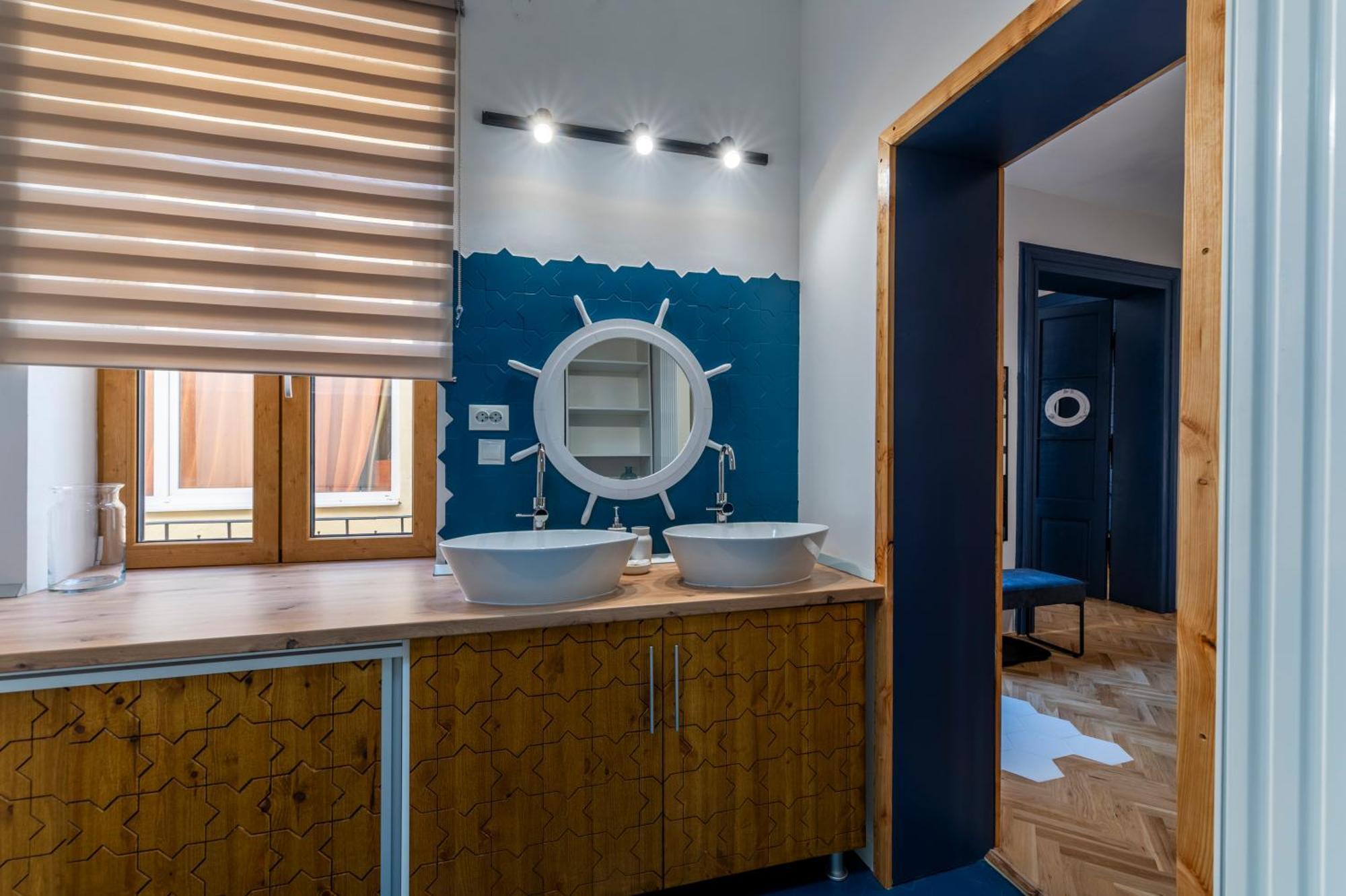 Luxurious Apartment In Old Town - Ultra Central Braşov Esterno foto